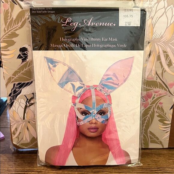 Leg Avenue Iridescent Vinyl Bunny Ear Mask - Picture 1 of 2
